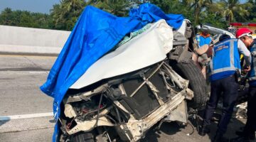 Avanza Tabrak Belakang Truk Fuso di Tol Medan–Tebing Tinggi, Satu Penumpang Meninggal Dunia