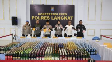 Dokumentasi Foto Kegiatan Pres Rilis Polres Langkat