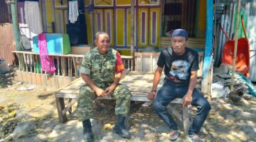 Perkuat Kedekatan dengan Warga, Babinsa Mallilingi Aktif Jalin Komsos untuk Ciptakan Wilayah yang Kondusif
