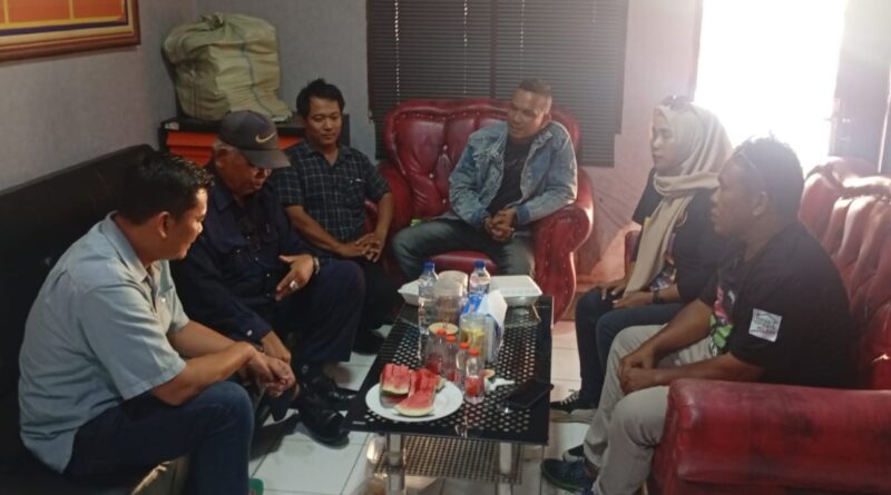 Dokumentasi Foto: Temu Ramah Tamah Kanit Reskrim Polsek Secanggang IPDA Yudi Yetno Bersama Awak Media 