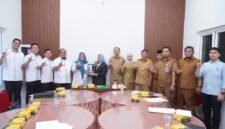 Dokumentasi Foto Kegiatan Plt Bupati Langkat Tiorita Surbakti Bersama BPJS Ketenagakerjaan