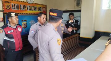 Kunjungi Polsek Blangkejeren, Kapolres Gayo Lues Cek Disiplin, Kesiapan Personel dan Kelengkapan Pelayanan