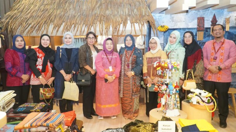 Dokumentasi Foto Kegiatan Plt Bupati Langkat Tiorita Surbakti di Jakarta 