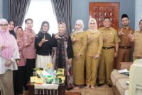 Dokumentasi Foto Kegiatan Plt Bupati Langkat Tiorita Surbakti Bersama Dinas Pendidikan Sumatra Utara