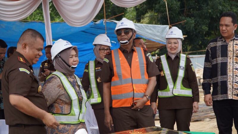 Dokumentasi Foto Kegiatan Plt.Bupati Langkat Tiorita Surbakti Bersama Kajati Sumut 