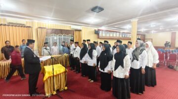Bupati Aceh Singkil Lantik Kepala Sekolah, Tegaskan Integritas dan Pengelolaan Dana BOS