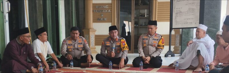 Dokumentasi Foto Kegiatan Kapolres Binjai AKBP R.Bimo di Masjid Al- Muhajirin Kota Binjai 