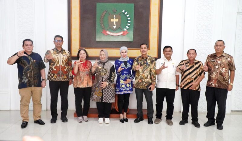 Dokumentasi Foto Kegiatan PT Rapala Audensi di Kantor Bupati Langkat 