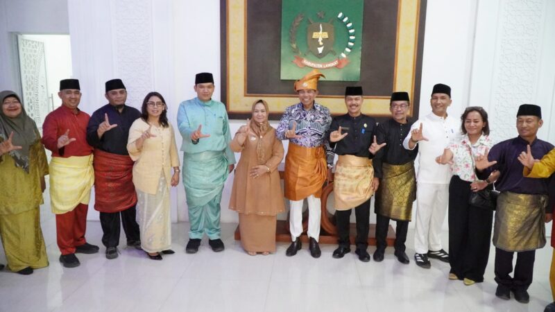 Dokumentasi Foto Kegiatan Plt.Bupati Langkat Tiorita Surbakti 