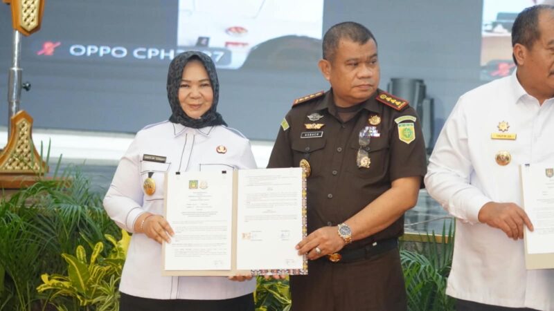 Dokumentasi Foto Kegiatan Plt  Bupati Langkat Tiorita Surbakti Bersama Kejaksaan Negeri Stabat 